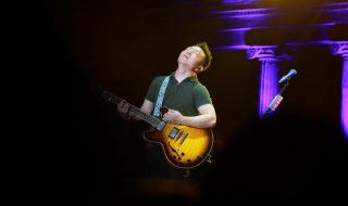 许巍故事吉他谱 许巍故事吉他谱