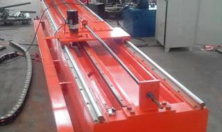 液压冲孔机 液压冲孔机