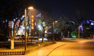 分手在那个秋天原唱