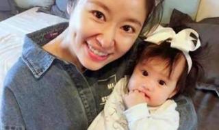 朋友圈夸女儿送礼物 朋友圈夸女儿送礼物