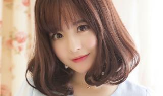 圆脸适合的卷发 圆脸适合的卷发