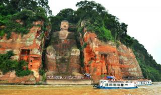 乐山大佛出什么事了 乐山大佛出什么事了