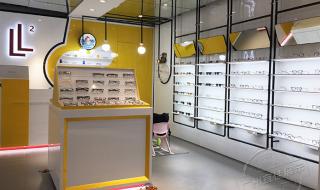眼镜店装修效果图 眼镜店装修效果图