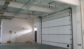 卷帘门多少钱一平方 卷帘门多少钱一平方